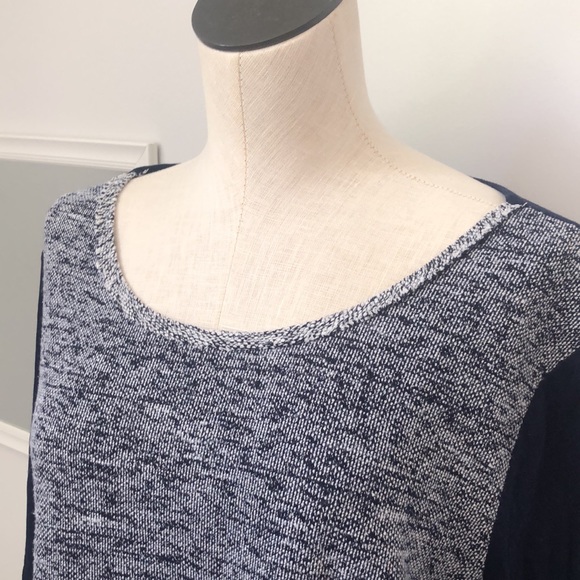 Gap Long Sleeve - Picture 2 of 6